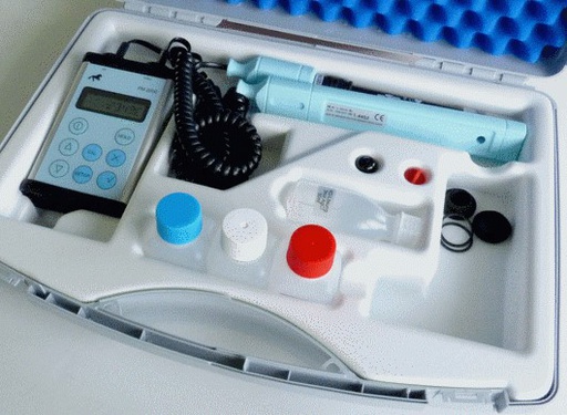 [ST-2000-0025] PM-2000-PH-JA Johtokykymittari